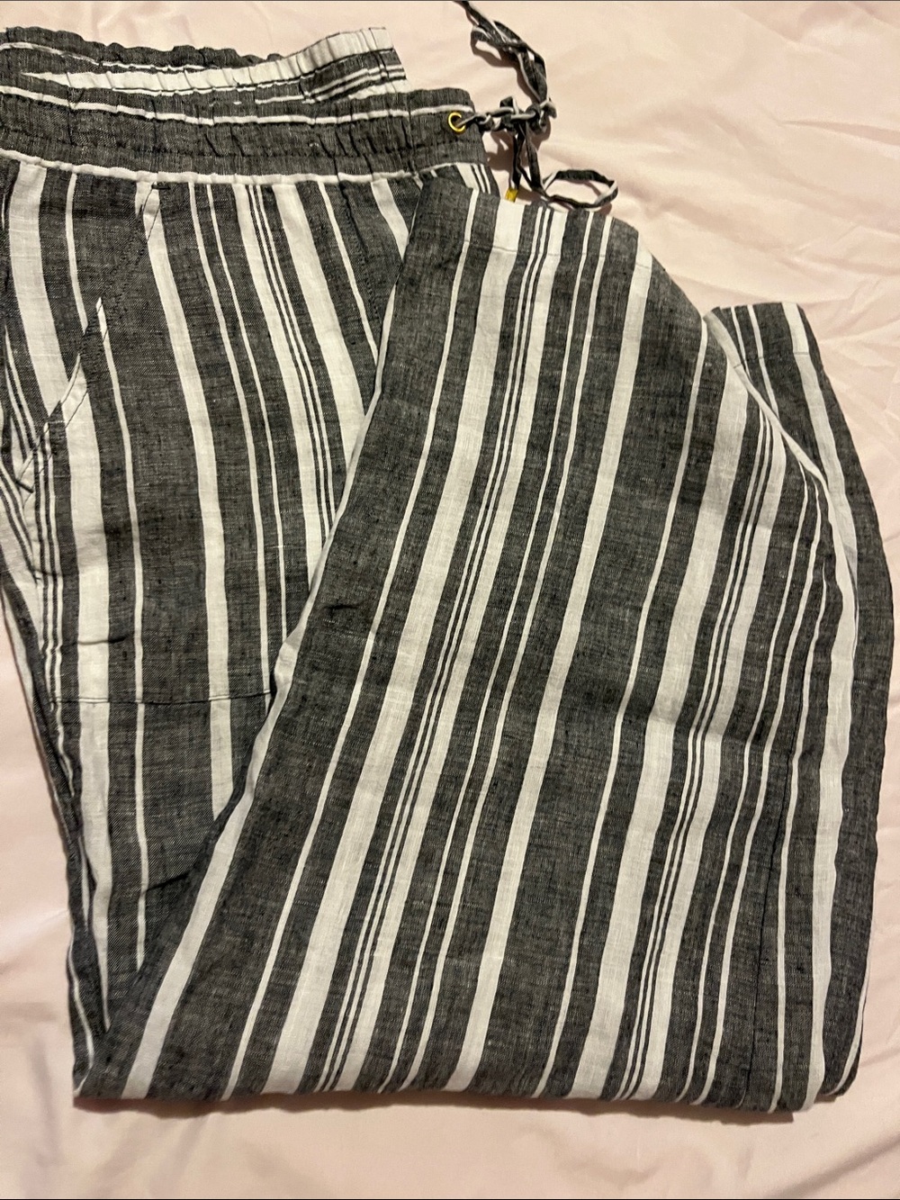 100% Linen Ellen Tracy Black and White Striped Drawstring Chinos